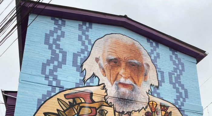Limache inaugura mural en honor a Gastón Soublette