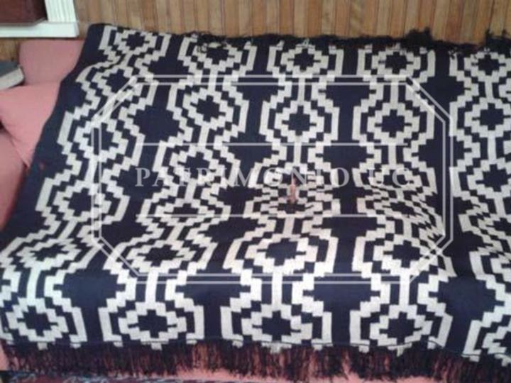 Poncho Sañitrarükanmakuñ (Mapuche)